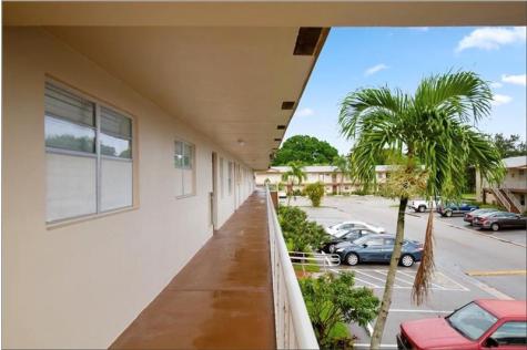 7505 NW 5th Place Margate FL 33063