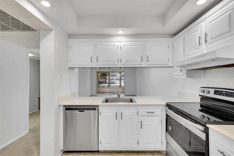 2612 Nassau Bend Coconut Creek FL 33066