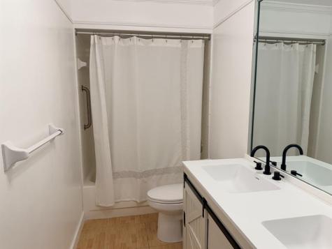 3040 NE 16th Avenue Oakland Park FL 33334