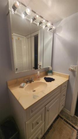 700 SE 6th Avenue Deerfield Beach FL 33441