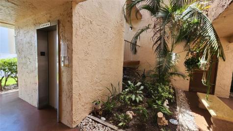 700 SE 6th Avenue Deerfield Beach FL 33441