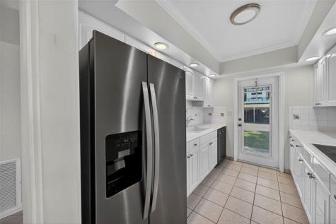 180 Isle Of Venice Drive Fort Lauderdale FL 33301