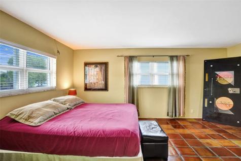 1212 SE 2nd Court Fort Lauderdale FL 33301