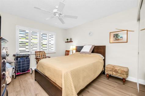 3050 NE 16th Avenue Oakland Park FL 33334