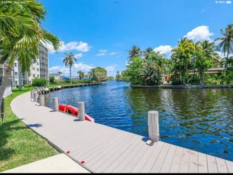 3050 NE 16th Avenue Oakland Park FL 33334