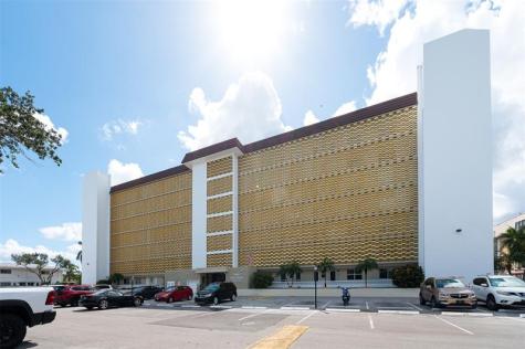 3050 NE 16th Avenue Oakland Park FL 33334