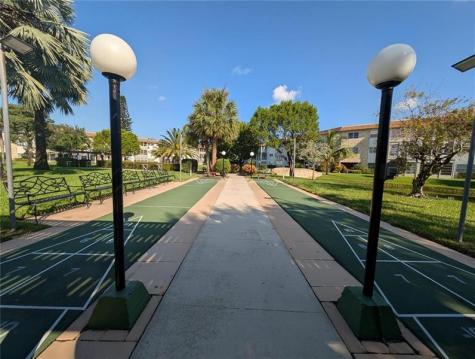 3505 NW 48th Avenue Lauderdale Lakes FL 33319