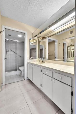 10442 E Clairmont Circle Tamarac FL 33321