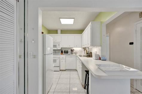 6750 NE 21st Road Fort Lauderdale FL 33308