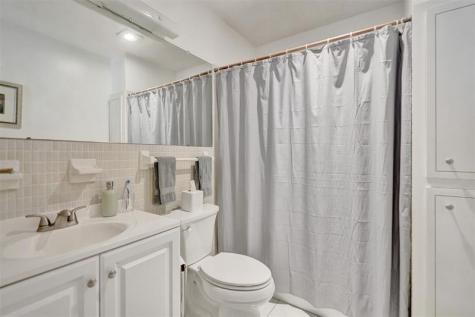 6750 NE 21st Road Fort Lauderdale FL 33308