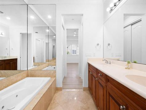 504 SE 7th Street Fort Lauderdale FL 33301