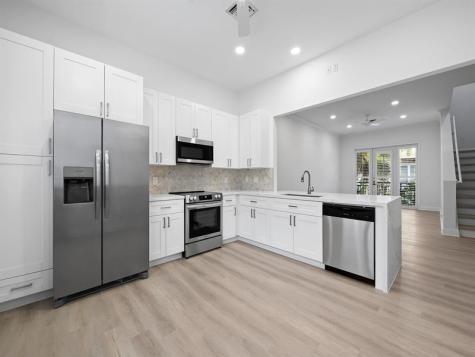 504 SE 7th Street Fort Lauderdale FL 33301
