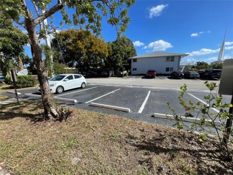 2141 NE 56th Street Fort Lauderdale FL 33308