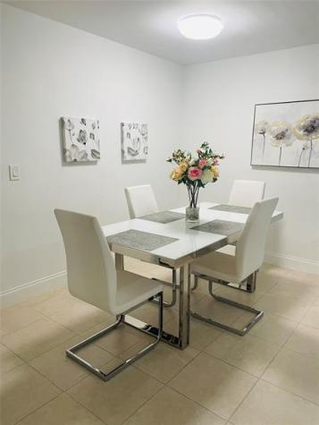 8745 Shadow Wood Boulevard Coral Springs FL 33071