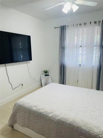 8745 Shadow Wood Boulevard Coral Springs FL 33071