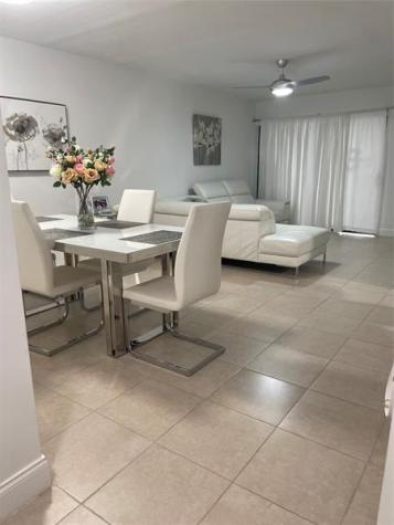 8745 Shadow Wood Boulevard Coral Springs FL 33071