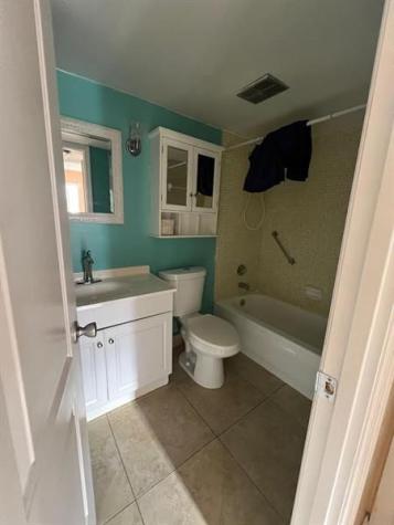 8200 Sunrise Lakes Boulevard Sunrise FL 33322