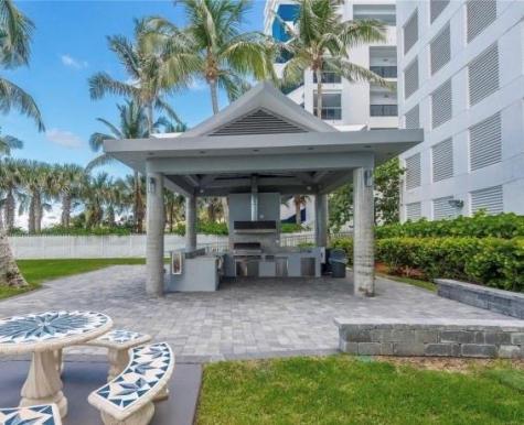 6301 Collins Avenue Miami Beach FL 33141