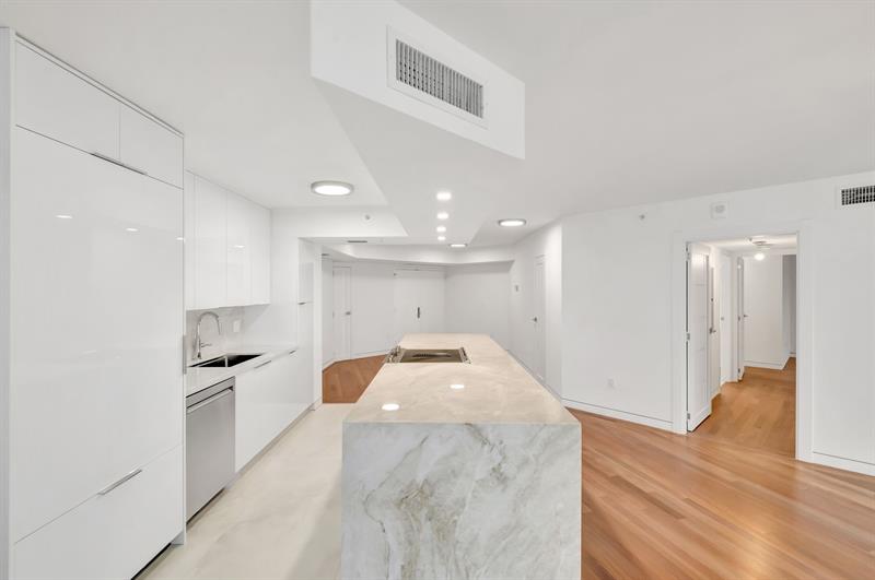 6301 Collins Avenue Miami Beach FL 33141