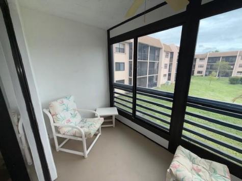 10304 Sunrise Lakes Boulevard Sunrise FL 33322