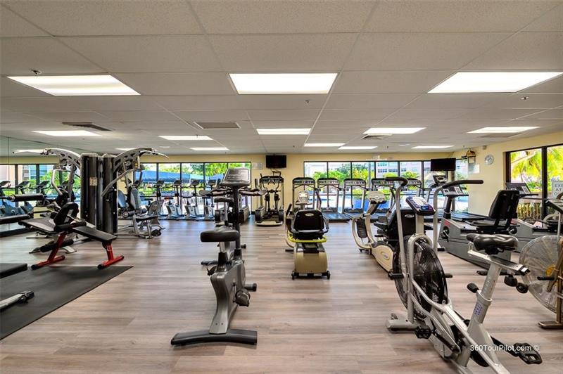 10304 Sunrise Lakes Boulevard Sunrise FL 33322