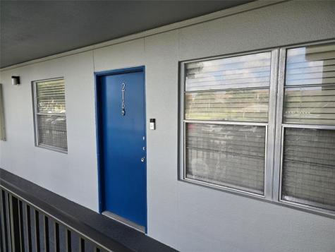 551 SW 135 Avenue Pembroke Pines FL 33027