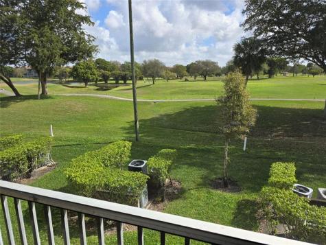 551 SW 135 Avenue Pembroke Pines FL 33027