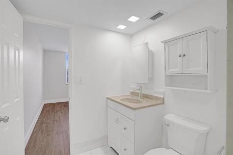 4501 NE 21 Avenue Fort Lauderdale FL 33308