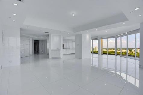 19707 Turnberry Way Aventura FL 33180