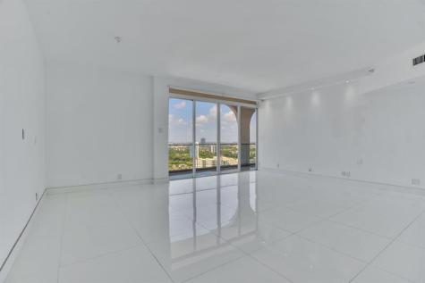 19707 Turnberry Way Aventura FL 33180