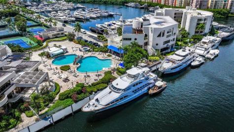 19707 Turnberry Way Aventura FL 33180