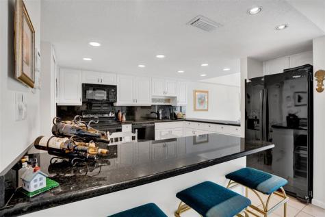 9530 Alcazar Lane Davie FL 33324