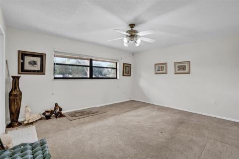 9530 Alcazar Lane Davie FL 33324