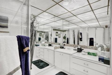 9530 Alcazar Lane Davie FL 33324