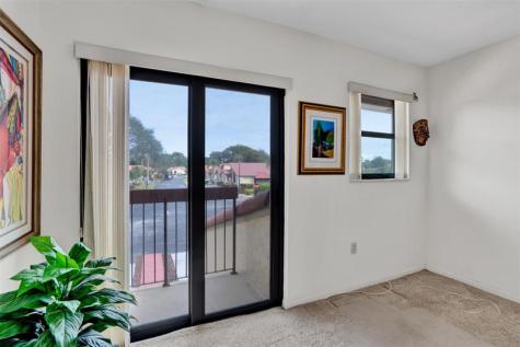 9530 Alcazar Lane Davie FL 33324