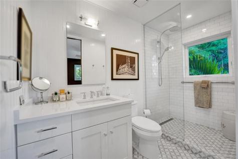 1124 Seminole Drive Fort Lauderdale FL 33304