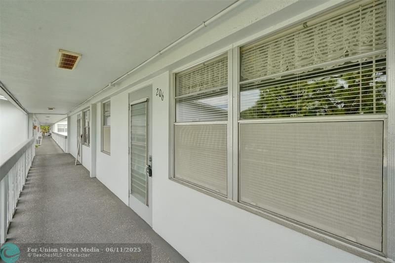 206 Tilford J Deerfield Beach FL 33442