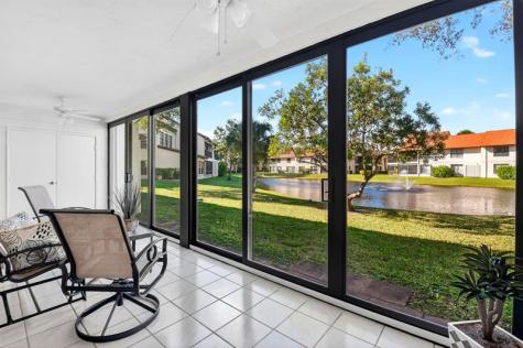 3042 Lucerne Park Drive Greenacres FL 33467