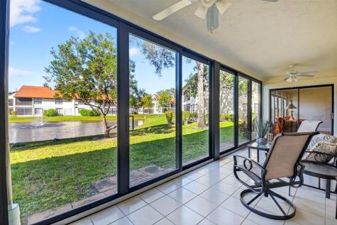 3042 Lucerne Park Drive Greenacres FL 33467