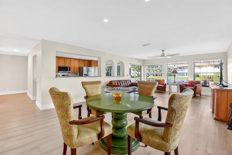 3042 Lucerne Park Drive Greenacres FL 33467