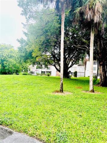 7400 NW 17th Street Plantation FL 33313