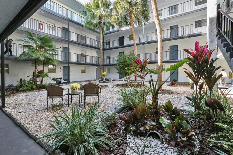 Lauderdale Lakes FL 33311