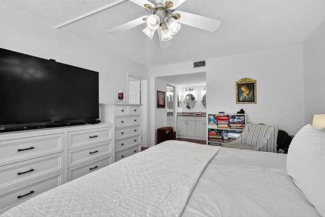 13000 SW 15th Court Pembroke Pines FL 33027