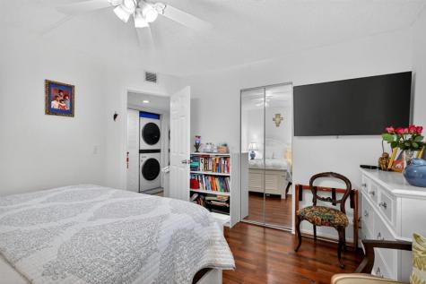 13000 SW 15th Court Pembroke Pines FL 33027