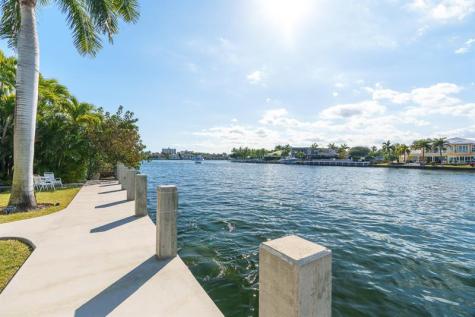 561 Bayshore Drive Fort Lauderdale FL 33304