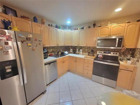 8120 SW 24th Street North Lauderdale FL 33068