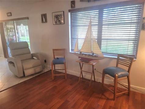 8120 SW 24th Street North Lauderdale FL 33068