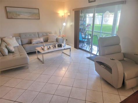 8120 SW 24th Street North Lauderdale FL 33068