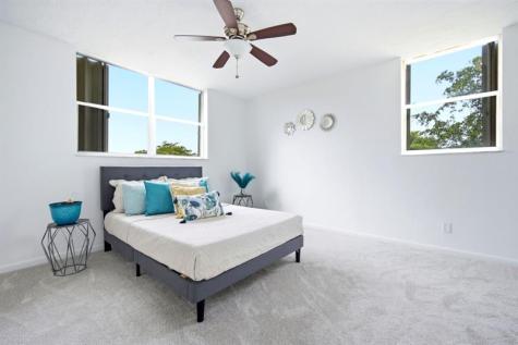 2801 Somerset Drive Lauderdale Lakes FL 33311