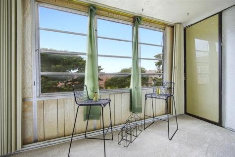 2801 Somerset Drive Lauderdale Lakes FL 33311